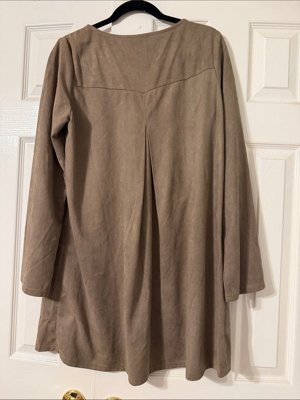Casual Taupe Long-Sleeve A-Line Dress - Picture 3 of 5